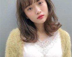 今年发型流行齐肩微卷 小个子女生显高发型范本
