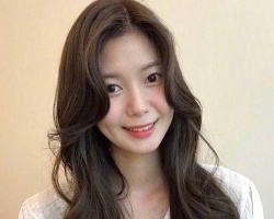 长卷发发型怎么烫 最时尚烫发让你瞬间变美