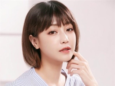 减龄短发妹妹头 女神的冻龄法宝