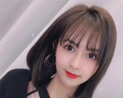 时髦气质短烫发 清新文艺尽显美感