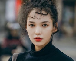 适合卷刘海的发型推荐 这些发型做卷发刘海超美