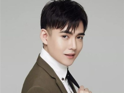 最受欢迎的男生发型 让你帅气清爽一整季