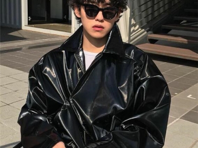 2021男生流行什么烫发 嬉皮卷烫发复古洋气