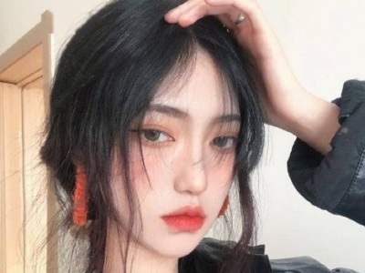 夏天掉发多的原因是什么 自制生发水拒绝掉发变