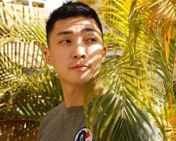 五款机车族发型推荐 戴安全帽适合的发型