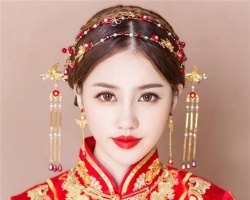 东方古典秀禾新娘发型 中式新娘造型更符合中国人