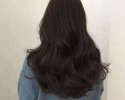 黑茶色容易掉色吗 黑茶色掉色变成什么颜色