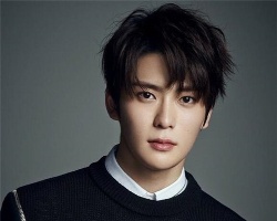粗硬发质适合的发型 选对发型头发不易炸毛