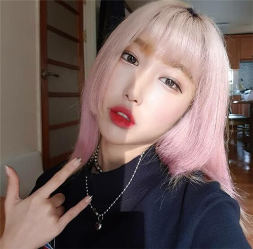 大脸女生发型设计 让你的脸视觉效果小一圈