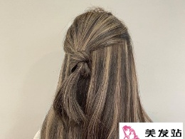 甜美半扎半披发型扎法 简单一扎也可以拥有仙女