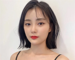 今年流行燕尾BOB短发 简单干练最显女生气质