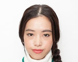 侧边麻花辫发型怎么编 侧边编发尽显甜美清新气质