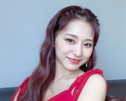 抖音上最火的头发颜色 跟上发型和发色你也是网红气质