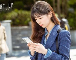 氧气刘海怎么配发型 氧气刘海+勾单耳长发立刻散发微甜女人味