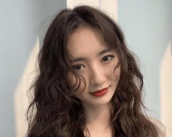今年人气最高长发烫发推荐 让你上班、约会都能美美哒