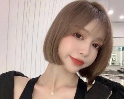 女生短发这样剪才好看 新款波波头时髦又减龄