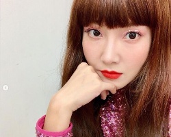 女生刘海的各种款式 最流行女生刘海发型推荐