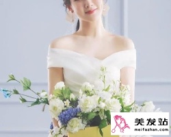 杨紫露肩婚纱造型 一袭白色露肩婚纱太迷人