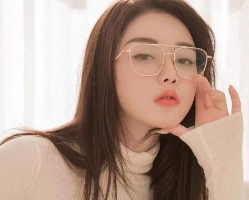 什么脸型适合直发？这些脸型留直发秒变女神