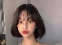 头发细软适合什么发型？中发以下搭配烫卷是首选