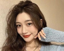 长发怎么做造型好看 长发烫发温柔妩媚无敌浪漫
