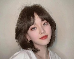 2021年流行女生短发 多种风格造型一次看够