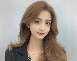 长发造型烫才是大写的好看 越烫越美秒变女神