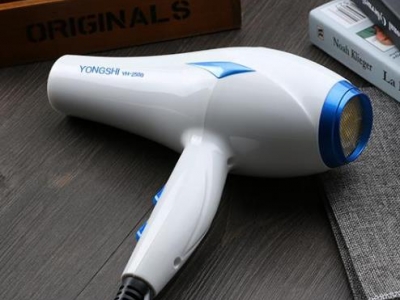 怎么减少吹风机的危害？掌握正确使用方法是关