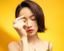 吴谨言短发造型图片 短发灵动活力又是别样魅力