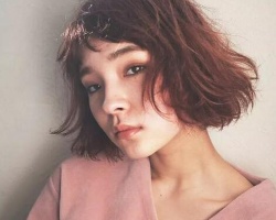 眉上短刘海适合什么人 拥有这几个特征的人别踩雷