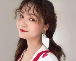头发油腻是什么原因 头发油怎么选洗发水
