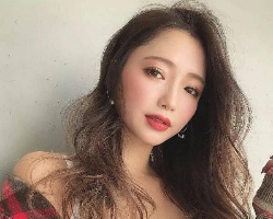 时尚慵懒长卷发推荐 女生烫个头颜值飙升