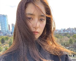今年不得不尝试的新发色 不同发色赋予的效果大不一样