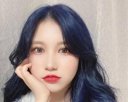 洋气显白的蓝色系染发 今年女生都在染的发色
