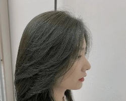 锁骨发怎么剪好看 发尾剪一剪瘦脸又减龄