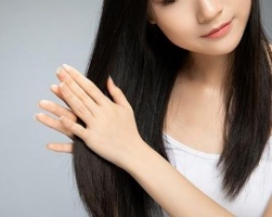 头发变少了怎么办 头发应该补充什么营养