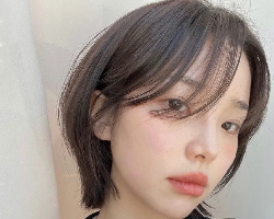 扁平头型适合的短发 女生苹果头短发让头型看去更饱满