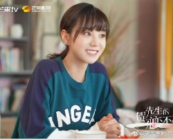脸圆发质细软弄什么发型好看 半高马尾减龄又修饰脸型