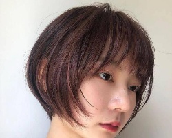 瘦脸减龄短发发型 换上直接变成巴掌脸