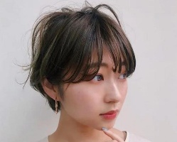 今年女生短发流行趋势 显年轻的短发才是首选