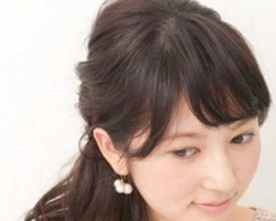 公主半披发型扎法 扎一半留一半好看又迷人
