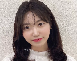高层次内扣锁骨发 减龄瘦脸发型秘诀