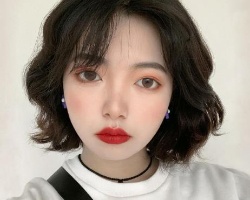 蛋卷头可以冷烫吗？可以冷烫，主要看发型师的习惯和技术