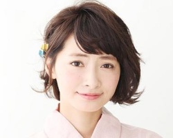 适合短发的侧边扎发教程 头发一拧一夹轻松搞定