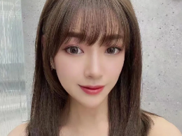 高层次锁骨中长发 免打理微卷直发
