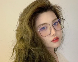 否管春夏秋冬 卷发无限循环美