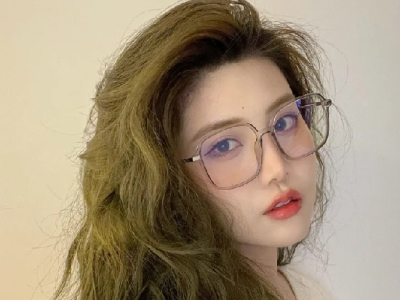 否管春夏秋冬 卷发无限循环美