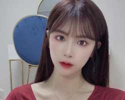 好看显气质长发造型 原来女生留长发这么美