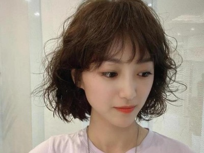 齐脸短发怎么烫好看 时髦洋气齐脸短发烫发推荐