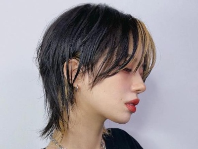人气最高的女生短发推荐 甜酷风燕尾短发效果一